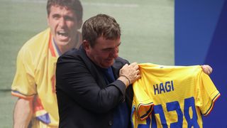 Gheorghe Hagi, selecționerul Rom&acirc;niei