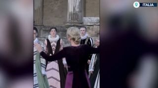 VIDEO Corul Madrigal, recital spectaculos &icirc;n Italia