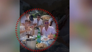 VIDEO Un afacerist din Ilfov a &icirc;mpins pe scări un polițist. Scandalul cu autoritățile a &icirc;nceput după ce vecinii au sunat la 112