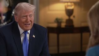 VIDEO Donald Trump, enervant de manifestul atacatorului. &bdquo;Nu am violat pe nimeni. Nu sunt pedofil&rdquo;, spune președintele SUA