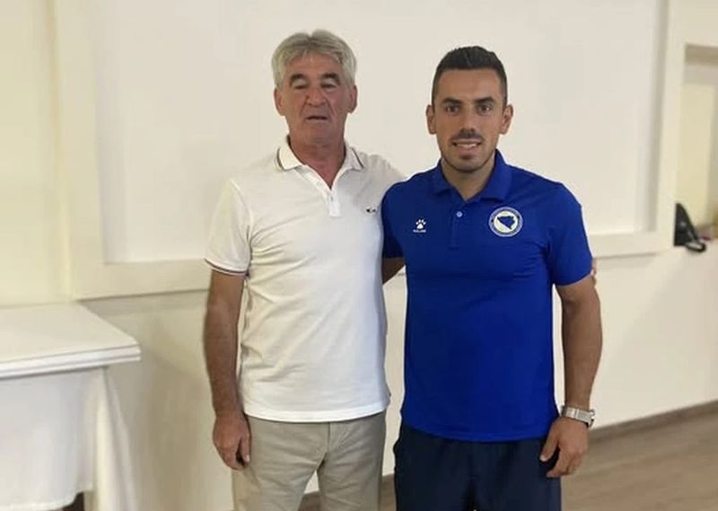 Amir Dzihan NK Bayer Velagić.