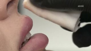 VIDEO Esteticienii de &bdquo;cartier&rdquo;, sub lupa autorităților. O t&acirc;nără de 23 de ani din Sibiu practica meseria de esteticiană de peste 5 ani, fără studii medicale