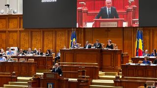 VIDEO Comedia politică din Parlament. Moțiunea de cenzură a adus haos &icirc;naintea căderii guvernului