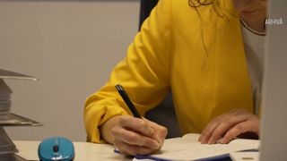 VIDEO Falimentul personal, colacul de salvare pentru rom&acirc;nii sufocați de datorii. Ministerul Economiei vrea să reducă pragul de acces