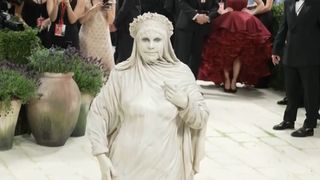 VIDEO Cele mai impresionante transformări de la Met Gala