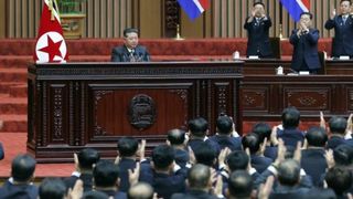 Kim Jong Un, &icirc;n parlamentul de la Phenian
