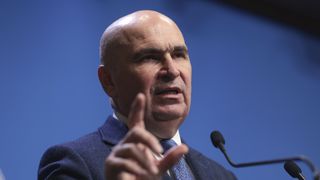 Ilie Bolojan ar putea fi numit din nou prim-ministrul Rom&acirc;niei. Permisiunea, data de Curtea Constituțională