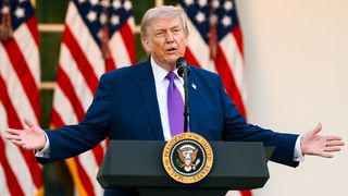 Trump &icirc;și pierde răbdarea cu Iranul. Noi amenințări ale liderului SUA după &icirc;nt&acirc;lnirea cu președintele Chinei