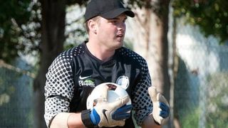 Un fotbalist &icirc;ndrăgit a murit la doar 38 de ani. Doi copii mici, de doi și patru ani, au rămas fără tată