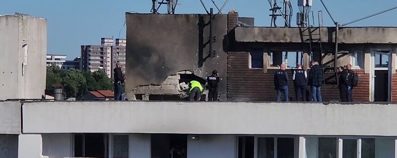 Blocul din Galați peste care s-a prăbușit o dronă