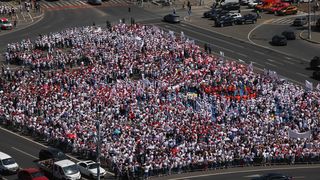 Legea salarizării provoacă noi proteste