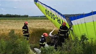 Un bărbat a fost rănit după o aterizare forțată cu planorul. Intervenție urgentă &icirc;n Argeș 