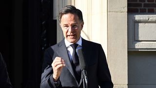 Șeful NATO, avertisment pentru tinerii ruși care vor să lupte &icirc;n Ucraina: "Veți fi lăsați să suferiți &icirc;n noroi și să muriți!"
