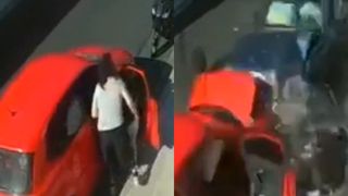 O mamă și-a salvat fetița &icirc;n ultima clipă. Mașina le-a fost făcută praf de un alt șofer 