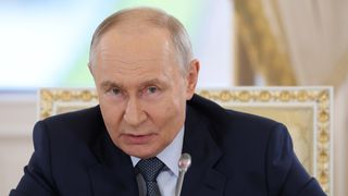 Vladimir Putin, declarații defensive după atacul Ucrainei cu drone la forumul de la Sankt Petersburg. "Suntem pregătiți să ajungem la un acord"