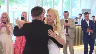 VIDEO Nuntă de vis pentru Simona Trașcă și Marian Buzilă