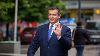VIDEO &bdquo;Este şi interesul partidelor să avem un guvern &icirc;nvestit c&acirc;t mai rapid&rdquo;. Eugen Tomac, negocieri intense