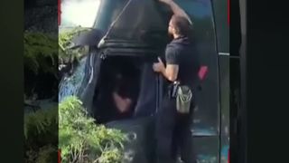 VIDEO Intervenția Poliției &icirc;n cazul camionului scăpat de sub control ridică semne de &icirc;ntrebare. Șoferul ajuns la spital și amendat vrea să deschidă un proces 