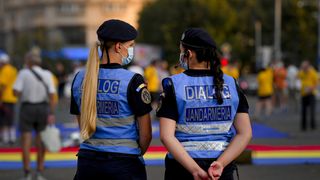 Decizie &icirc;n Dosarul 10 august: Tribunalul Militar Bucureşti i-a achitat pe foştii şefi ai Jandarmeriei Rom&acirc;ne judecaţi pentru abuz &icirc;n serviciu, &icirc;n cazul intervenţiei jandarmilor la protestele din Piața Victoriei