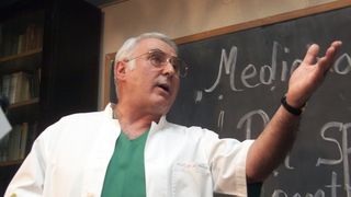 Doctorul Bogdan Marinescu a murit la 81 de ani. A fost ministru al Sănătății, academician și manager al Maternității Giulești