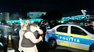 VIDEO Rivalitatea s&acirc;ngeroasă dintre clanurile Ștoacă și Toboșari continuă! Interlopii au ajuns &icirc;n fața Judecătoriei Sectorului 5