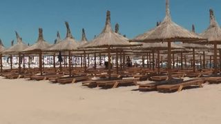 VIDEO Sezon estival timid la Eforie Nord. Turiști puțini și plaje goale pe litoral 