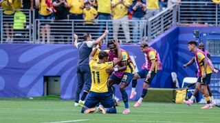 Sărbătoare națională după ce Ecuador a c&acirc;știgat cu 2-1 meciul cu Germania de la Cupa Mondială. Ce hotăr&acirc;re a luat președintele sud-americanilor
