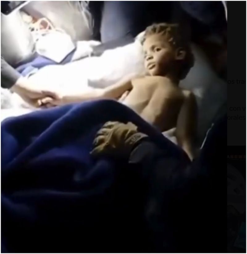 Copilul de trei ani Klieber Moran, scos în viață de sub dărâmături