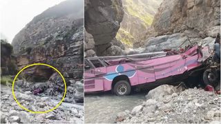 VIDEO Autobuz căzut &icirc;n prăpastie. Cel puțin 40 de oameni au murit pe loc