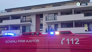 VIDEO Explozie &icirc;ntr-un penthouse din Sibiu. Un bărbat a fost rănit