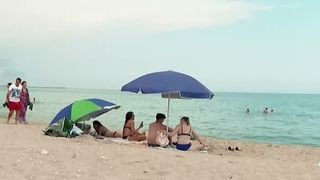 VIDEO Ultima noapte de BAC.. prima zi de vacanță. După examene &icirc;ncepe distracția &icirc;n Vama Veche