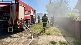 Explozie &icirc;n Botoșani! Un bătr&acirc;n a ajuns la spital cu arsuri pe față și m&acirc;ini