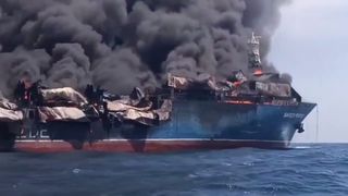 Petrolier aruncat &icirc;n aer &icirc;n Str&acirc;mtoarea Ormuz