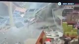 VIDEO Panică &icirc;ntr-un magazin din New Jersey, după ce acoperișul s-a prăbușit. &Icirc;n interior se aflau 27 de persoane
