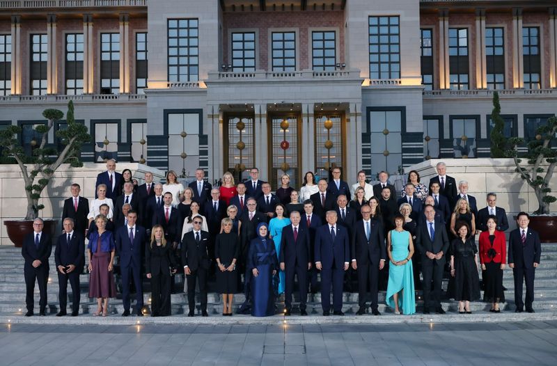 Summit NATO la Ankara, fotografia de grup 