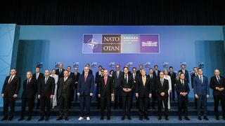 Summit NATO la Ankara, fotografia de grup&nbsp;