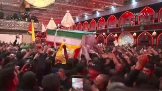 Mii de oameni participă la funeraliile fostului lider suprem iranian Ali Khamenei