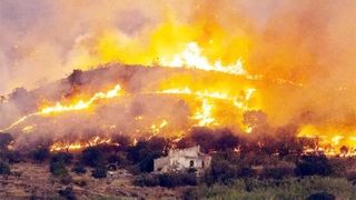Alertă de incendii &icirc;n Grecia, &icirc;n vara anului 2026