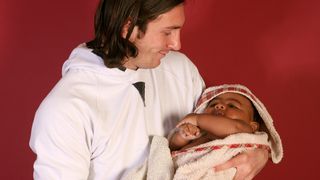 Messi și Lamine Yamal, &icirc;ntr-o ședință foto din urmă cu 18 ani, organizată de UNICEF