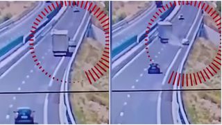 VIDEO Accident pe drumul expres Craiova-Pitești! O mașină a fost lovită de un TIR