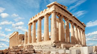 Doi turiști au fost &icirc;njunghiați &icirc;n Grecia, l&acirc;ngă Acropola din Atena