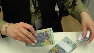 VIDEO Mii de rom&acirc;ni riscă să plătească TVA majorat la tranzacțiile imobiliare. Sistemul de cadastru, atacat cibernetic