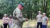VIDEO Liceenii din Cluj trăiesc experiența vieții &icirc;n tabăra militară: &bdquo;Mi-a fost foarte frică, dar am reușit&rdquo;