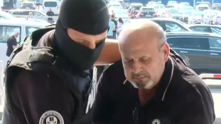 VIDEO Clanul C&acirc;rpaci, &icirc;n centrul unui scandal internațional. &rdquo;Ministrul de finanțe&rdquo; și soția sa, extrădați &icirc;n Germania pentru acuzații grave