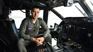 Mihai V&icirc;rdol a murit după un accident de motocicletă. Era pilot militar cu grad de locotenent comandor: &rdquo;Un coleg pe care te puteai baza &icirc;ntotdeauna&rdquo;