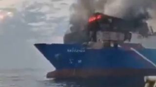 VIDEO Două nave turcești, lovite cu drone &icirc;n Marea Neagră. Au fost atacate după ce au plecat din Rusia