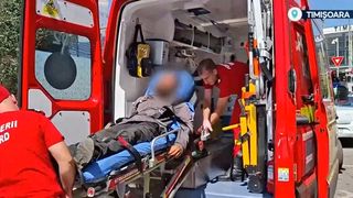 VIDEO Rom&acirc;nia sub cod roșu de căldură. Oameni luați cu salvarea din cauza caniculei
