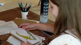 VIDEO &bdquo;Este foarte important să se &icirc;ntoarcă la natură&rdquo;. Ateliere de botanică la Palatul Cotroceni