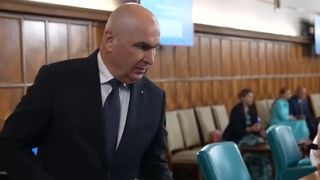 VIDEO Rom&acirc;nia e &icirc;n criză financiară. Pensii și salarii, &icirc;nghețate de datoria publică 
