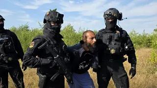 VIDEO Deținutul evadat din Maramureș a fost găsit, după 48 de ore. Concubina amenințată cu moartea face declarații: &rdquo;Nu mi-e frică de el&rdquo;